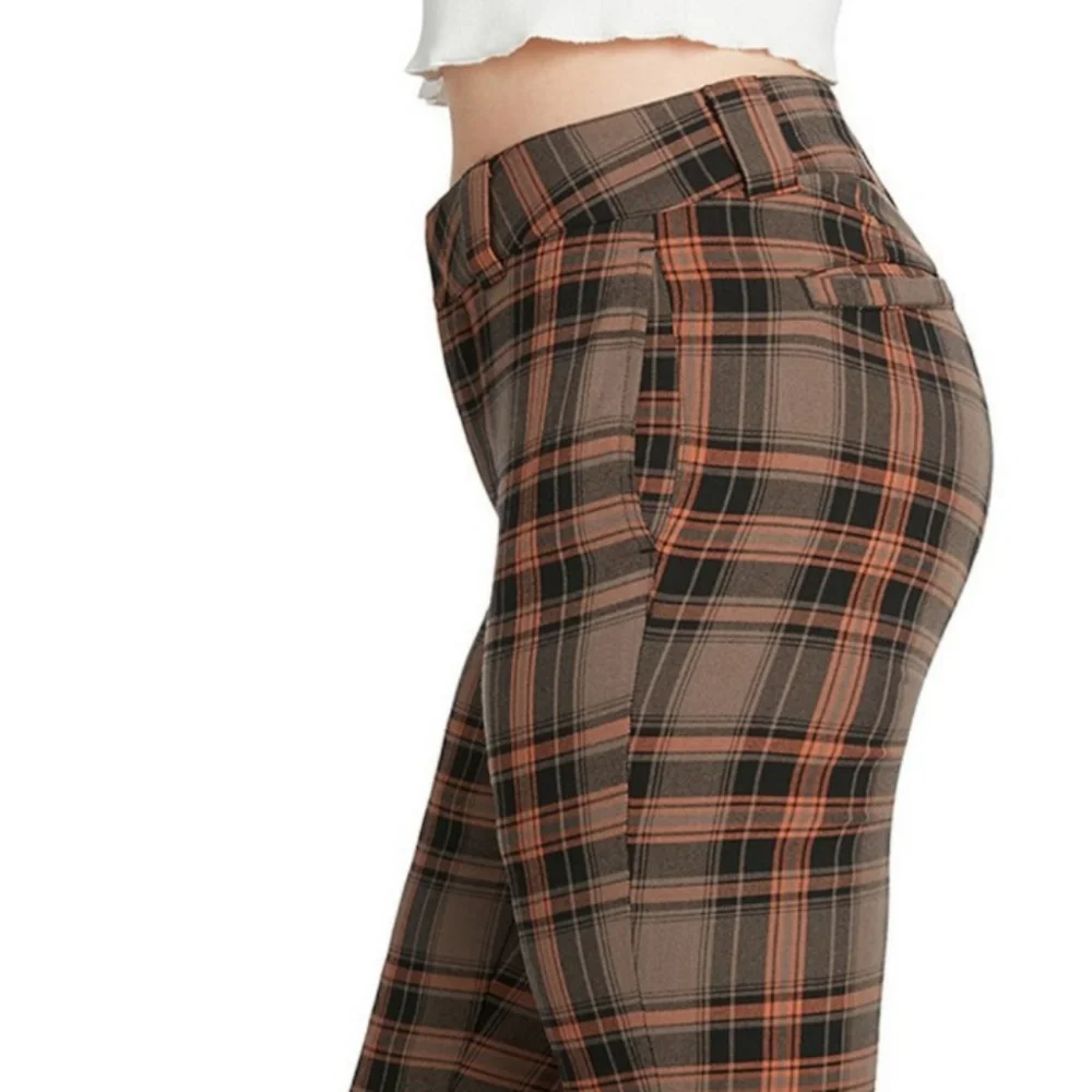 COPY - NWT Junior's Dickies Plaid Pants in Auburn - Picture 6 of 6